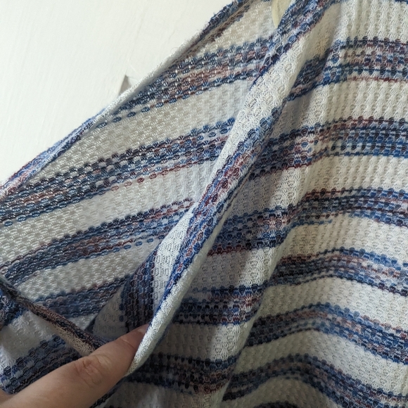 Lane Bryant oversized striped sweater cold shoulder 3x - Picture 3 of 10